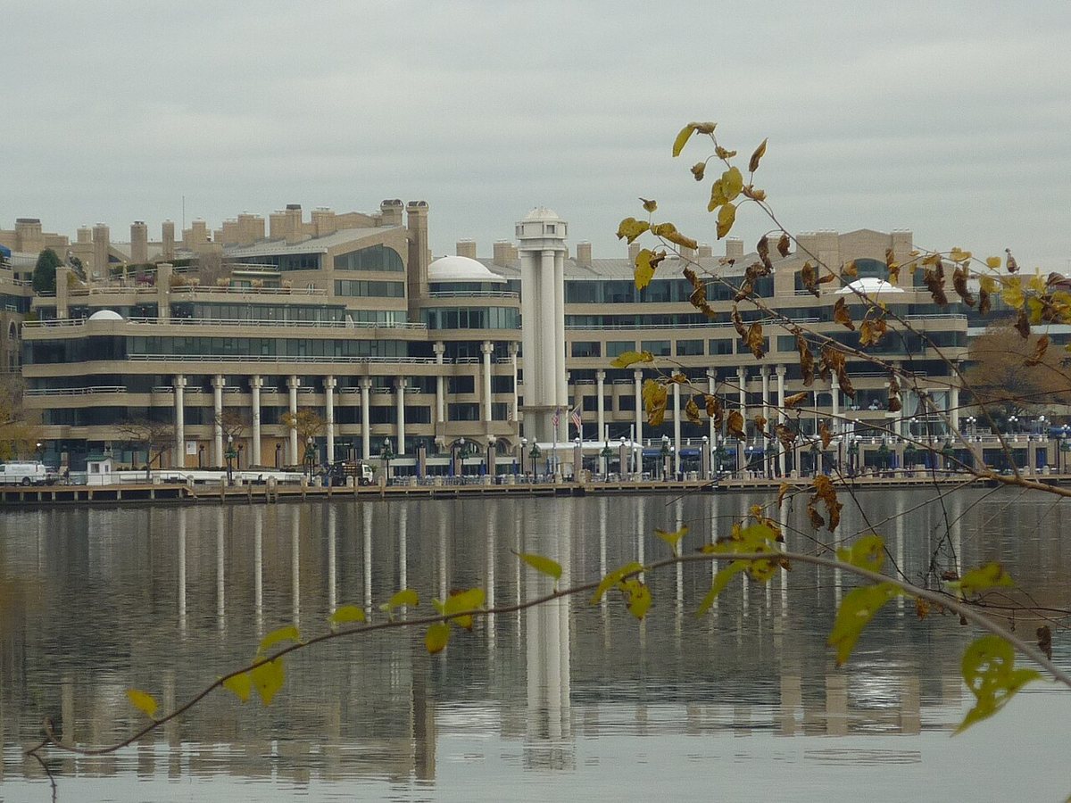 the fountain plaza and riverside patios at Washington Harbour in Georgetown